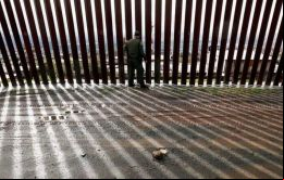 En un acto de la Patrulla Fronteriza, Trump aseguró a los agentes que no tienen que aceptar la entrada de los indocumentados que piden asilo en el país.