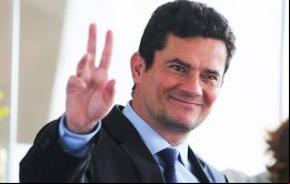 Segio Moro, al frente del Ministerio de Justicia, ganó notoriedad en Brasil como el juez en la primera instancia de la operación Lava Jato contra la corrupción