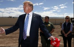El jueves el presidente Donald Trump anunció aranceles de 5 % a todos los productos procedentes de México a partir del próximo 10 de junio, como represalia por la crisis migratoria en la frontera