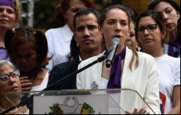  “Me habría encantado (asistir), pero por la persecución que todos conocen del régimen, , me impiden hoy acompañarlos”, manifestó Fabiana Rosales 