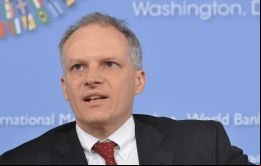 “Con una inflación que resulta ser más persistente, las tasas de interés reales deberán mantenerse más altas por más tiempo,” escribió Werner sobre Argentina 