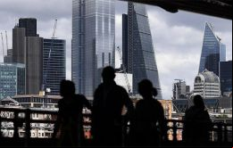 El corte dejó sin suministro a cerca de un millón de clientes y provocó la inoperatividad de semáforos y la interrupción de gran parte del tráfico ferroviario.