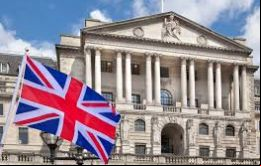 El Banco de Inglaterra ha recortado esta semana dos décimas sus expectativas anuales de crecimiento, hasta el 1,3%, por la incertidumbre que causa el Brexit