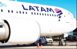 Delta se comprometió a invertir US$350 millones en la sociedad y a comprar cuatro aviones A350 de Latam
