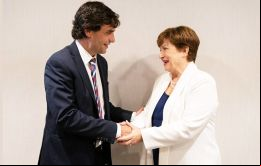 Lacunza dijo que fue una buena reunión constructiva, todos los puentes están abiertos, el diálogo es permanente, el programa siguen en curso.
