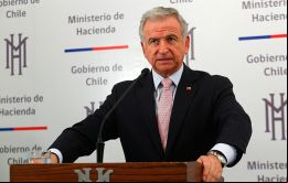 Lo que estamos haciendo es un sacrificio muy importante de recursos públicos, porque queremos que exista paz social en Chile dijo Larraín 