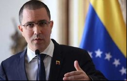 Bukele asume oficialmente el triste papel de peón de la política exterior de EE.UU., al dar oxígeno a su estrategia de agresión, dijo el canciller Jorge Arreaza
