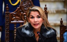 Añez, debía viajar a su provincia de Beni, pero canceló la tarea debido a una amenaza creíble, dijo el ministro del Interior, Arturo Murillo