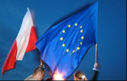 La UE ha acusado al PiS de politizar el poder judicial desde que el partido llegó su victoria electoral en 2015