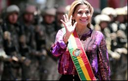  Añez seguirá en funciones hasta después del 3 de mayo y cuenta con el respaldo de Trump. -- 