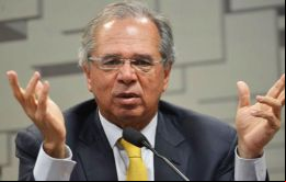 Vamos a intentar conectarnos con Vaca Muerta, dijo Guedes.