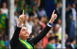 El índice de aprobación personal de Bolsonaro aumentó a 47,8% desde 41% en agosto, mientras que aquellos que desaprueban cayeron a 47,0% frente a 53,7%