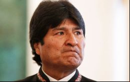 Morales presentó su candidatura a senador por la Cochabamba, donde comenzó su carrera política como diputado en 1997 y donde votara en sucesivas elecciones