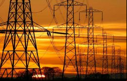 La medida impactará en el monto de los subsidios que paga el Estado en energía, sobre todo a partir del congelamiento por 180 días de las tarifas