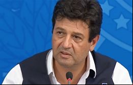 Vamos a seguir, afirmó Mandetta, quien reveló que sus asesores ya le habían vaciado los cajones de su despacho porque daban por segura su expulsión