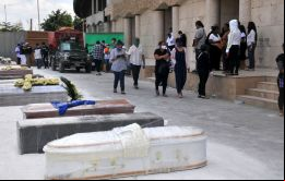La provincia de Guayas, la más golpeada por la pandemia, de ese total 771 fueron recogidos de casas y 631 de hospitales.
