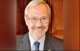 El legislador MLA Dr. Barry Elsby confía en que la población de las Falklands pueden llegar a mantenerse libres del contagio del virus 