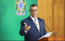 El General Otavio Rego Barros está en su domicilio, donde permanecerá en cuarentena: su estado de salud es bueno, con síntomas leves de la enfermedad