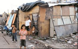 La pobreza en América Latina aumentaría al menos 4,4 puntos porcentuales (28,7 millones) sobre el año previo, y alcanzaría a un total de 214,7 millones de personas