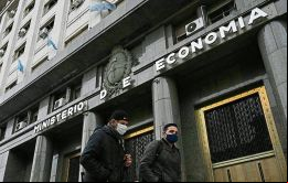 Los tres títulos están incluidos en la propuesta de reestructuración de bonos por US$ 66.239 millones que la Argentina lanzó en abril pasado a acreedores privados.