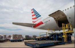 Con Chile habrá tres vuelos por semana hasta el 4 de julio, con una aeronave Boeing 777-300, con capacidad para más de 54.000 kilos de carga