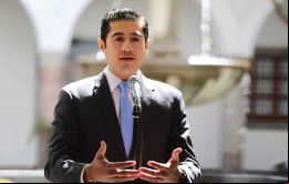 El ministro de Economía Richard Martínez destacó la negociación en tiempo récord y que permitirá reducir el capital de la deuda privada en unos US$ 1.540 millones 
