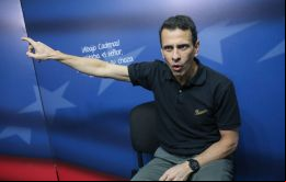 La justicia suspendió la intervención al partido Primero Justicia (PJ), luego que el ex candidato presidencial Henrique Capriles, alentara la participación en las elecciones parlamentarias