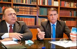 Luego de cuatro meses de interinato, Bolsonaro confirmó al general en actividad Eduardo Pazuello (I) como ministro de Salud