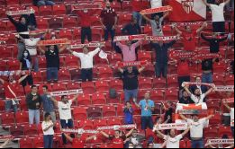 El número de espectadores estará limitado a 30% de la capacidad respectiva de los estadios. Los aficionados visitantes no podrán entrar a los partidos