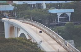 Los presidentes Mario Abdo Benítez y Jair Bolsonaro conversaron para analizar la fecha de reapertura del Puente de la Amistad