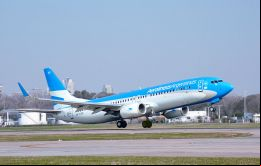 En principio la compañía tenía planeado operar un vuelo diario hacia ambas ciudades uruguayas desde el aeropuerto de Ezeiza a partir del 1º de enero