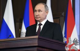Vladimir Putin ha sido acusado de haber cedido casi la mitad de las vacunas disponibles a Argentina dejando de lado la propia y grave situación sanitaria rusa