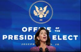 Gina Raimondo declaró que China ha tenido claramente un comportamiento anti-competencia, como en el caso del sector del acero y del aluminio