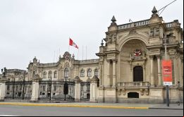 La iniciativa fue aprobada en segunda votación -, por tratarse de una reforma constitucional- con 103 votos a favor, 14 en contra y una abstención