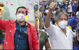 La proyección de resultados del CNE dio cuenta de que el candidato del correísmo Andrés Arauz (izq.), encabeza el escrutinio