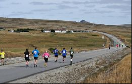 Los Juegos de Falkland incluyen doce disciplinas y aprovechan a los atletas que se estaban preparando para la competencia internacional anual de los Juegos de las Islas