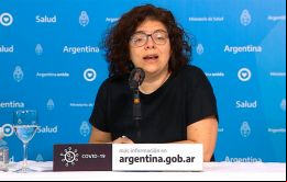 Fortaleceremos los dispositivos y acciones que garanticen la equidad en el  a las vacunas, prometió Carla Vizzotti en un mensaje en la red social Twitter.