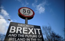 Los unionistas protestantes que siempre han querido que Irlanda del Norte siga formando parte del Reino Unido se separan del Acuerdo de Viernes Santo