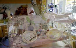 La madre había sido enviada de Mali a Casablanca porque los hospitales de su país no estaban equipados para atender su caso –y creían que solo eran siete niños.