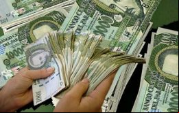 El guaraní está perdiendo terreno lentamente frente al dólar estadounidense
