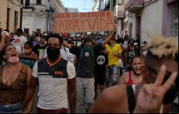 Blinken dijo que fue un grave error acusar a su país de estar detrás de las protestas.