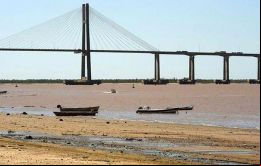 La actual bajante del Paraná es la más importante de los últimos 77 años.