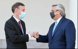 Sullivan y Fernández tras el almuerzo en la residencia de Olivos