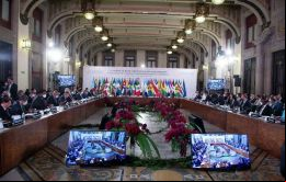  Lacalle y Abdo se enfrentaron a Díaz-Canel y Maduro sobre las libertades de los pueblos
