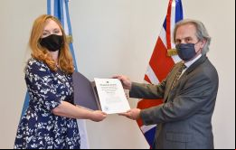 Estamos convencidos de que Glasgow será una oportunidad única para toma acciones que limiten el calentamiento global, dijo Hayes tras presentar sus cartas credenciales a Tettamanti