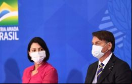 Tomar una vacuna es una decisión personal, insistió Bolsonaro.