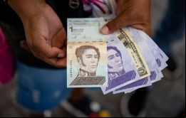 Venezuela vuelve a reconvertir su moneda ya casi virtual