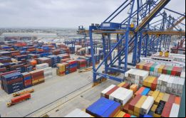Menos barcos disponibles elevan el costo del flete para las exportaciones argentinas
