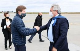 Fernández hizo el anuncio junto con el gobernador Melella