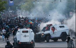 Políticos de todos los ámbitos condenaron el saqueo y la violencia (Foto Reuters)